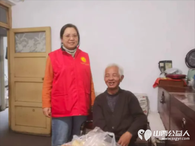 阳泉市义工联合会2025年10月组织义工参加幸福家园敬老服务帮助生活困难老人解决生活上的实际问题 - 第16张