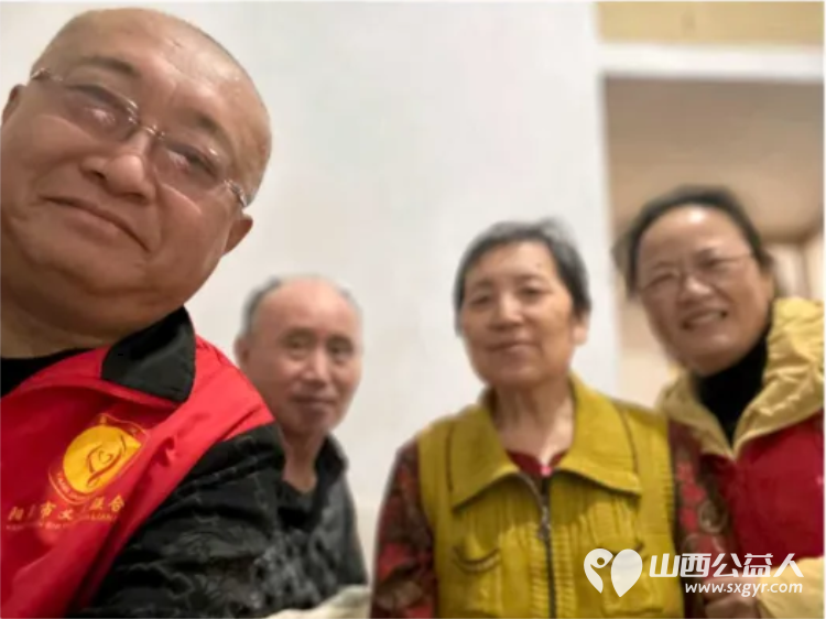 阳泉市义工联合会2025年10月组织义工参加幸福家园敬老服务帮助生活困难老人解决生活上的实际问题 - 第20张