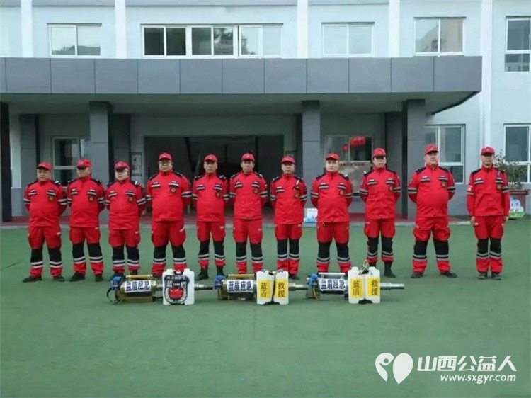 周末48小时闪电战----忻府区蓝盾应急救援队为忻府区15所校园筑起防疫墙给学校无死角全覆盖公益消杀作业 - 第8张 - 山西公益人 周末48小时闪电战----忻府区蓝盾应急救援队为忻府区15所校园筑起防疫墙给学校无死角全覆盖公益消杀作业 - 第8张