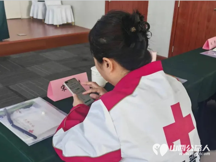守护心灵行稳致远｜晋城市红十字志愿者协会成立的红十字心理救援队举办骨干培训班“志愿者的自我心理调适”课 - 第12张
