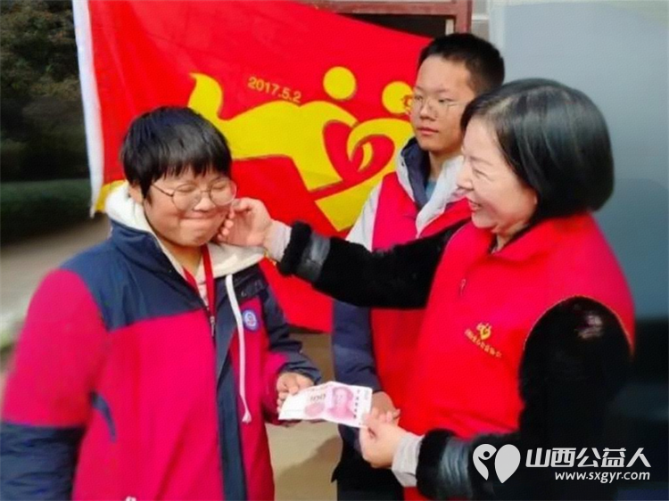 一间小院满院暖阳----忻州市爱心公益协会筹备了价值3000多元的生活物资和助学金圆樊野村困境姐妹冬日心愿希望志愿者能帮两个孩子申请国家孤儿补助 - 第24张