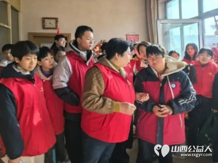 一间小院满院暖阳----忻州市爱心公益协会筹备了价值3000多元的生活物资和助学金圆樊野村困境姐妹冬日心愿希望志愿者能帮两个孩子申请国家孤儿补助 - 第9张