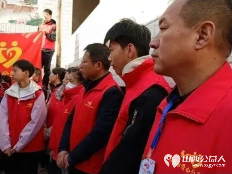 一间小院满院暖阳----忻州市爱心公益协会筹备了价值3000多元的生活物资和助学金圆樊野村困境姐妹冬日心愿希望志愿者能帮两个孩子申请国家孤儿补助 - 第4张