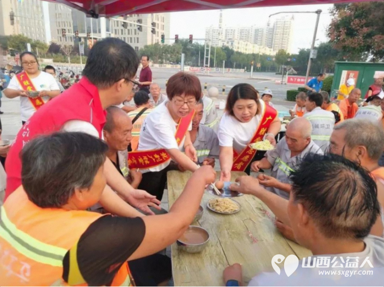 支持盐湖区志愿者协会的爱心企业运城市广胜堂药业：十九载仁心耕耘公益路上写就雷锋日记自2018年起每月固定捐赠2400元专项支持爱心早餐的运营 - 第3张