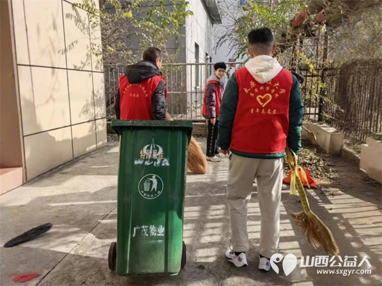 走进社区 太原市杏花岭区杏花红志愿服务中心联合太原科技大学的大学生志愿者共同志愿服务活动社区居民 - 第5张 - 山西公益人 走进社区 太原市杏花岭区杏花红志愿服务中心联合太原科技大学的大学生志愿者共同志愿服务活动社区居民 - 第5张