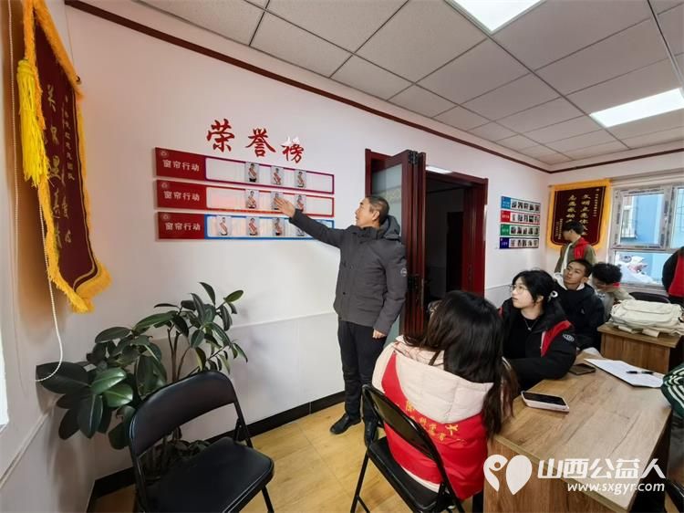 走进社区 太原市杏花岭区杏花红志愿服务中心联合太原科技大学的大学生志愿者共同志愿服务活动社区居民 - 第13张 - 山西公益人 走进社区 太原市杏花岭区杏花红志愿服务中心联合太原科技大学的大学生志愿者共同志愿服务活动社区居民 - 第13张