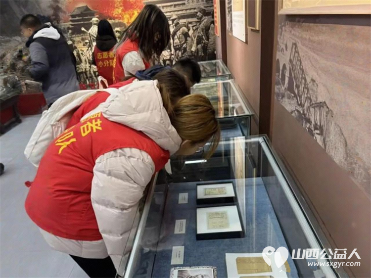 铭记历史守初心红歌嘹亮铸军魂----太原市杏花岭区青年志愿者协会联合志愿者小分队组织近百志愿者走进国民师范旧址开展爱国主义教育活动 - 第15张