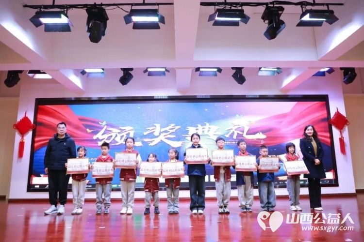 爱心义卖汇聚暖流科技筑梦与爱同行----运城市盐湖区王府学校爱心义卖捐赠善款共计5032元全额捐赠给盐湖区志愿者协会这笔爱心款项将用于公益慈善活动 - 第7张 - 山西公益人 爱心义卖汇聚暖流科技筑梦与爱同行----运城市盐湖区王府学校爱心义卖捐赠善款共计5032元全额捐赠给盐湖区志愿者协会这笔爱心款项将用于公益慈善活动 - 第7张