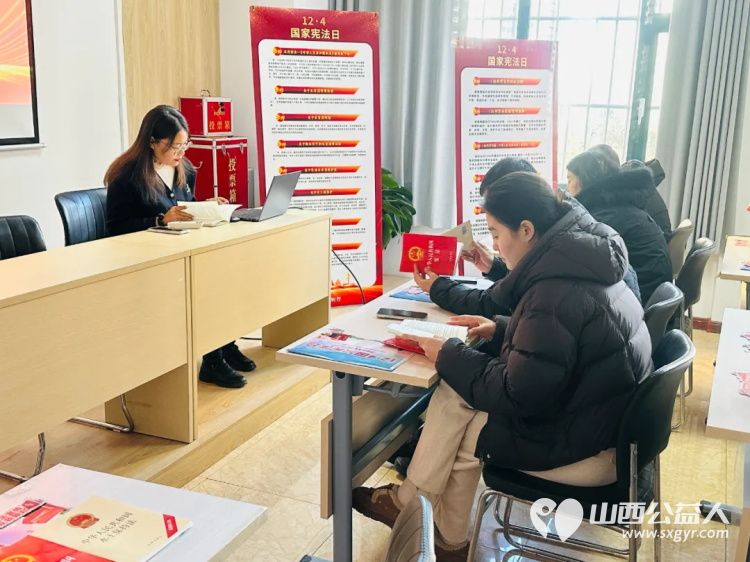 12.4国家宪法日：阳泉市义工联合会联合御康社区开展保护母亲河主题宣传活动共同构建水清河畅岸绿景美的宜居环境 - 第9张