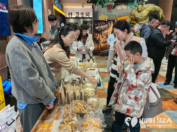 凝聚公益力量共享治愈时刻 太原市龙城义工组织志愿者陪伴儿童福利院孩子们观看电影《疯狂动物城2》 - 第5张 - 山西公益人 凝聚公益力量共享治愈时刻 太原市龙城义工组织志愿者陪伴儿童福利院孩子们观看电影《疯狂动物城2》 - 第5张