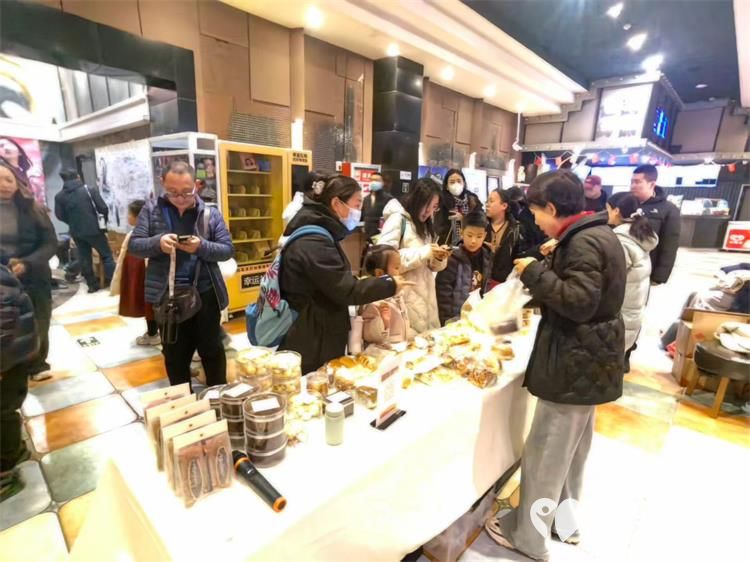 凝聚公益力量共享治愈时刻 太原市龙城义工组织志愿者陪伴儿童福利院孩子们观看电影《疯狂动物城2》 - 第7张 - 山西公益人 凝聚公益力量共享治愈时刻 太原市龙城义工组织志愿者陪伴儿童福利院孩子们观看电影《疯狂动物城2》 - 第7张