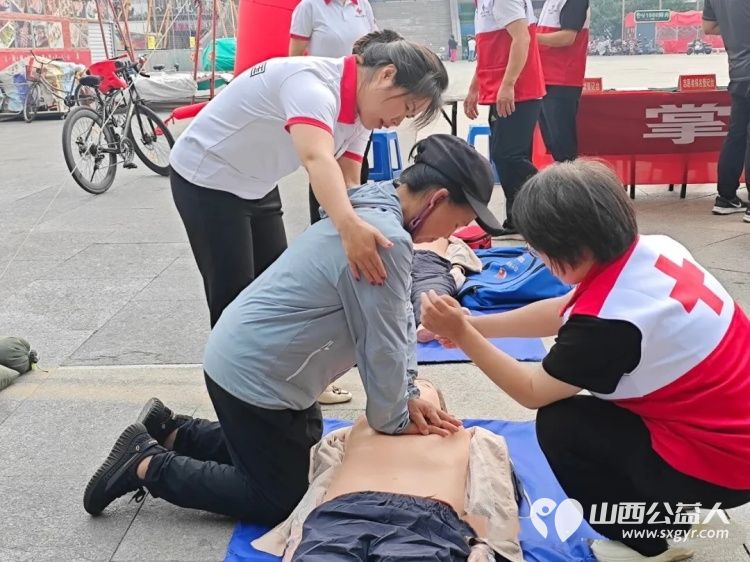 志愿服务结硕果砥砺前行再出发 高平市2025年志愿服务项目大赛落下帷幕高平市红十字会“关爱生命救在身边----应急救护培训项目”荣获优秀志愿服务项目 - 第3张 - 山西公益人 志愿服务结硕果砥砺前行再出发 高平市2025年志愿服务项目大赛落下帷幕高平市红十字会“关爱生命救在身边----应急救护培训项目”荣获优秀志愿服务项目 - 第3张