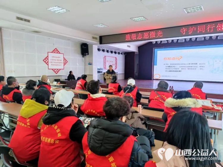 晋城市慈善总会同行志愿服务队12.5国际志愿者日活动为社区老年朋友们提供义诊义务理发等志愿服务为志愿者送上免费体检福利 - 第5张