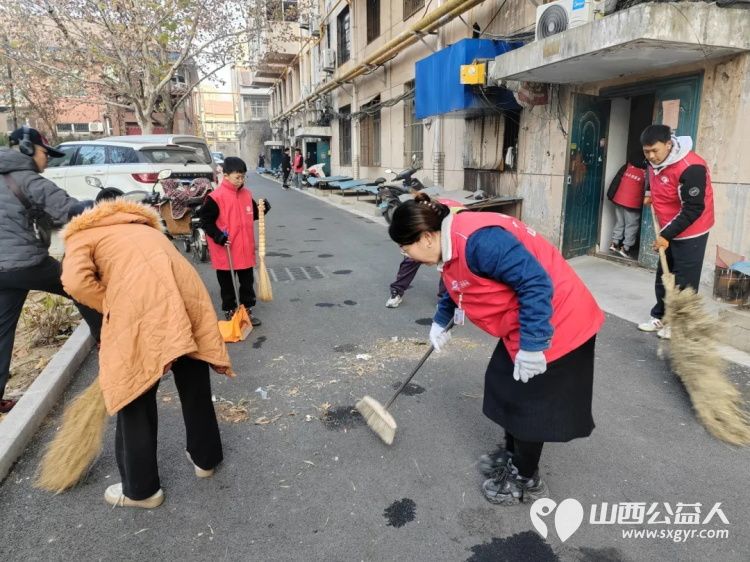 小清扫撬动大治理----盐湖区志愿者协会在运城市干休所家属院开展了社区环境保护志愿服务活动使小区环境焕然一新 - 第18张