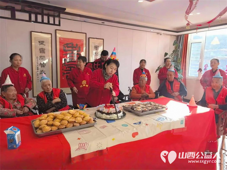 温情满溢共庆生辰 太原市杏花岭区比家美慈爱养护院12月集体生日会为当月寿星们送上最真挚的祝福 - 第5张