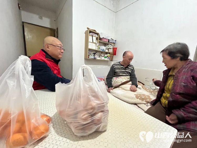 阳泉市义工联合会组织志愿者2025年11月在幸福家园敬老服务活动中为10位服务对象提供了志愿服务 - 第23张