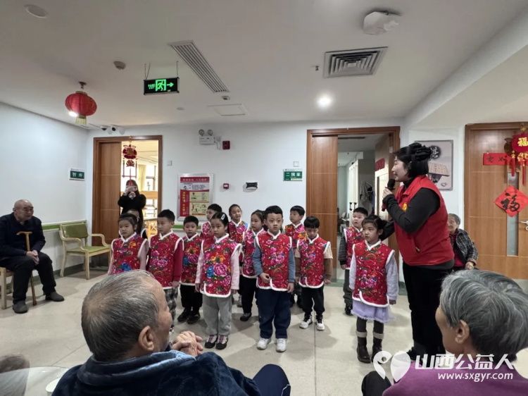 暖心陪伴让老人的冬季不再寒冷 阳泉市义工联合会在恒爱仁和为老服务院开展阳泉义工联携手东方幼儿园的师生们用爱心为老人们编织了一段温馨时光 - 第3张