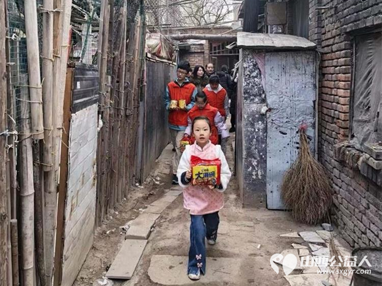 让志愿之光温暖每一个角落----太原市龙城义工志愿者团队走进太原困境家庭慰问活动慰问了五保户残障群体困境家庭 - 第5张