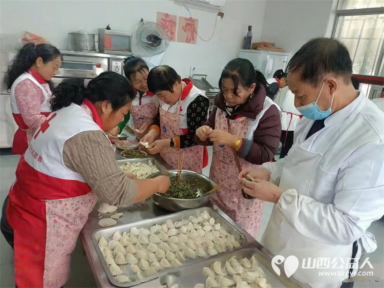 情暖冬至爱满夕阳----长治市屯留区红十字会志愿者暖心行动为敬老院老人送去节日关怀和冬至水饺 - 第3张