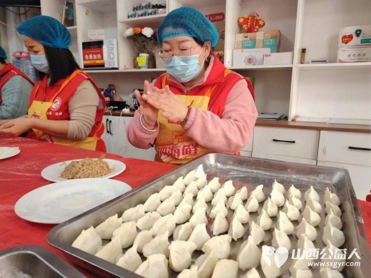 冬至饺子暖人心志愿关爱送新人----盐湖区志愿者协会举办新就业群体冬至关爱活动志愿者们与新就业群体朋友们亲切交流共话家常 - 第10张