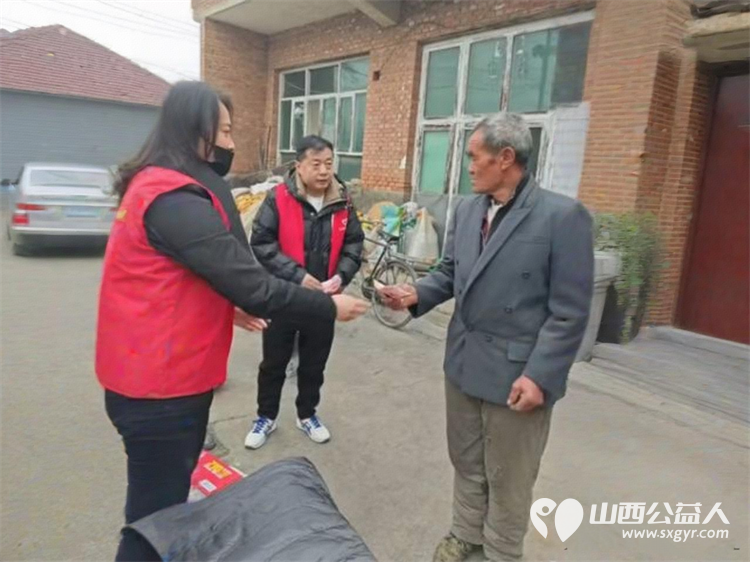 践行公益初心凝聚文明力量----长治圆梦公益深入乡村走进孤寡老人弱智身残贫困学生身边为他们送去生活物资陪他们谈心聊天开展健康关怀与心理慰藉 - 第17张 - 山西公益人 践行公益初心凝聚文明力量----长治圆梦公益深入乡村走进孤寡老人弱智身残贫困学生身边为他们送去生活物资陪他们谈心聊天开展健康关怀与心理慰藉 - 第17张