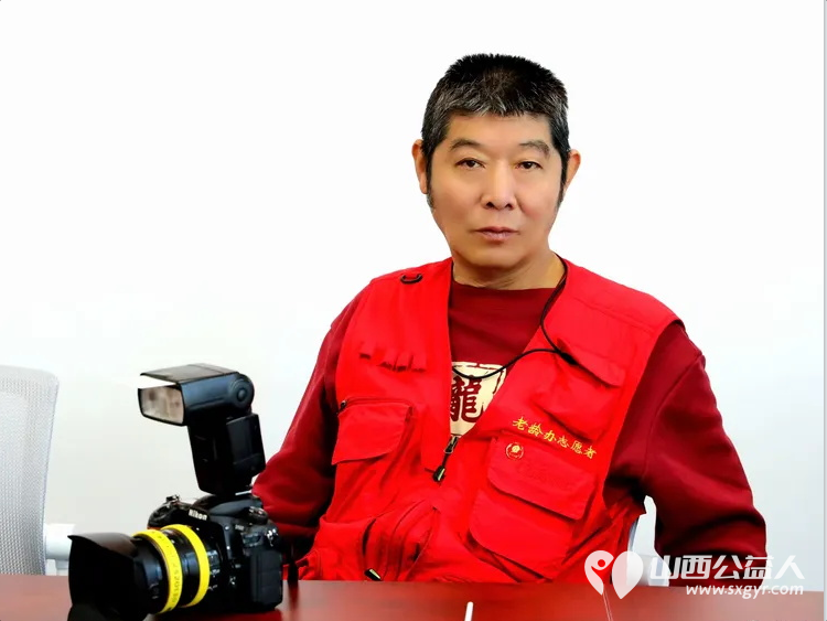 山西省三晋文化交流会红色文化专委会纪念伟大的开国领袖毛泽东主席诞辰132周年暨迎新年座谈会 - 第10张 - 山西公益人 山西省三晋文化交流会红色文化专委会纪念伟大的开国领袖毛泽东主席诞辰132周年暨迎新年座谈会 - 第10张