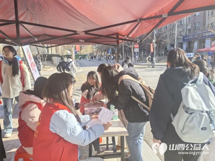 晋中新青年高校志愿者联合服务中心2025年度青春红丝带防艾巡回宣传活动深化对艾滋病防治知识的理解有效增强了健康防护意识 - 第8张