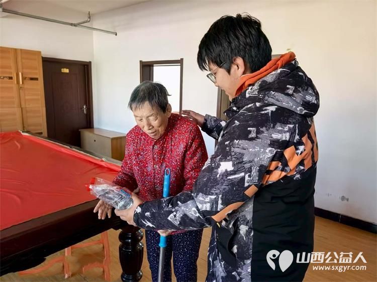 太原市龙城义工走进寿阳县石河村天天敬老院包饺子陪伴活动给老人们一个新年期盼和安慰 - 第3张 - 山西公益人 太原市龙城义工走进寿阳县石河村天天敬老院包饺子陪伴活动给老人们一个新年期盼和安慰 - 第3张