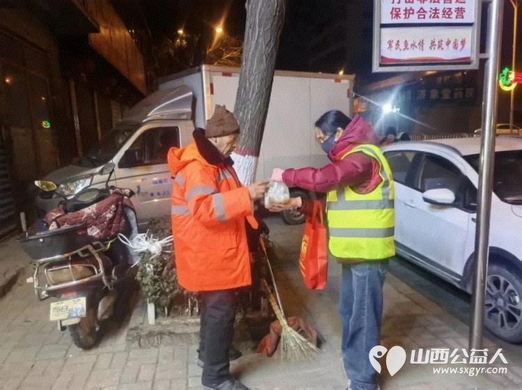 九年温情暖文水一杯姜茶敬晨光----文水县爱心帮扶志愿者协会元旦开展慰问环卫工人志愿活动 - 第19张