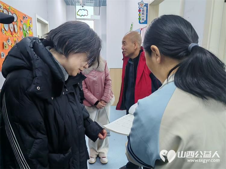 感谢山西省职业技能鉴定中心学雷锋志愿服务队在2026年元旦前夕带着慰问品走进太原市灵星社区服务中心看望孩子们 - 第3张