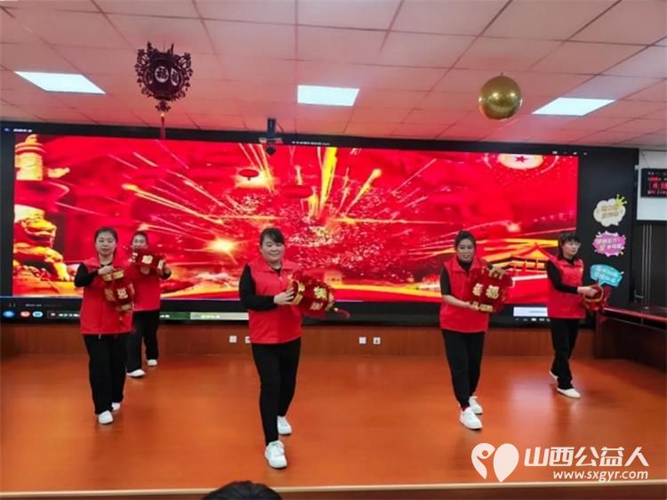 柔韧之光·共织未来----吕梁市离石区青年志愿者协会妇联这场座谈会燃爆冬日温暖启航颁奖典礼是对巾帼英雄们最真挚的敬意 - 第11张