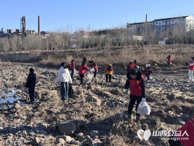保护母亲河 阳泉义工联合会2026年1月11日组织义工巡河净滩活动在白羊墅湿地公园开展 - 第6张