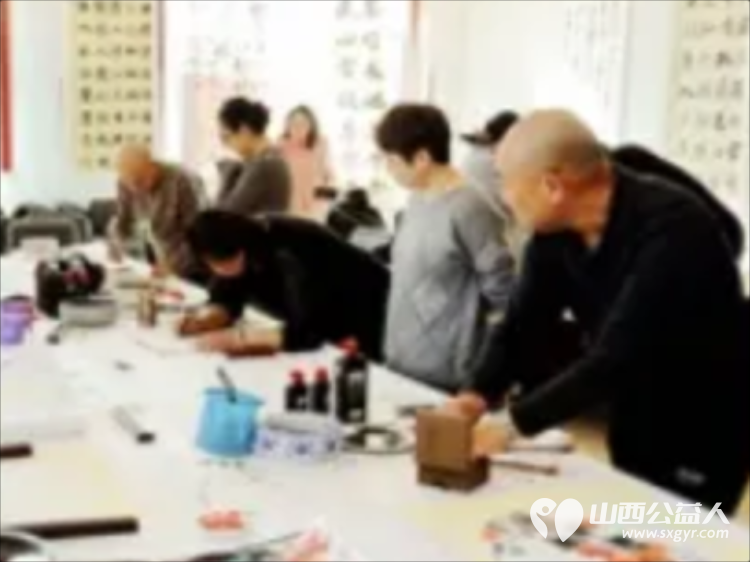 笔尖藏年味福气满原平----2026原平市文联万福迎春送福活动走进职工俱乐部为奋战在各行各业的职工们送上一份暖意融融的文化年味 - 第3张