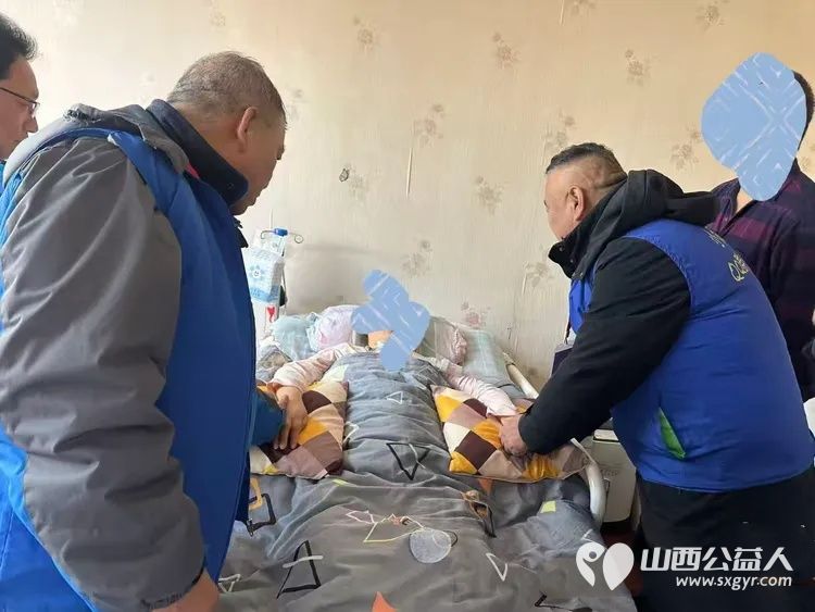 爱只因有你----长治市小雨点公益志愿者协会组织志愿者去看望了生病的老志愿者为她们送去了关爱 - 第3张 - 山西公益人 爱只因有你----长治市小雨点公益志愿者协会组织志愿者去看望了生病的老志愿者为她们送去了关爱 - 第3张