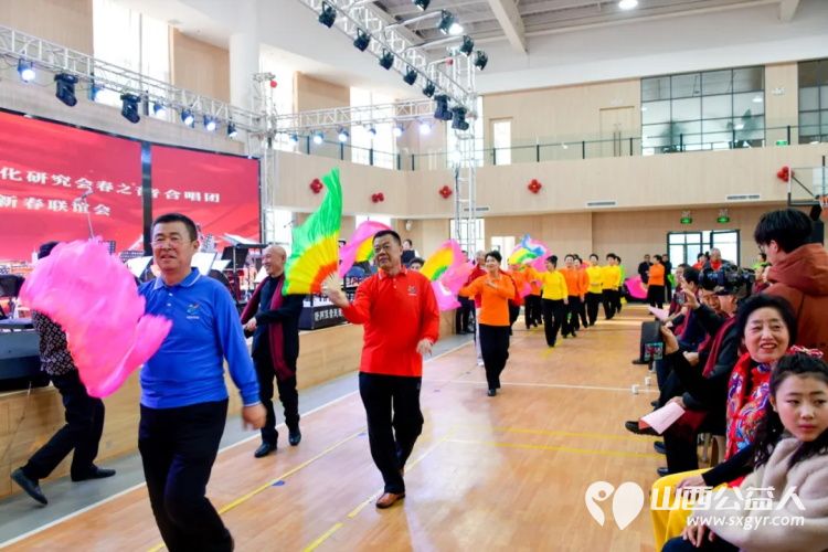 忻府区三晋文化研究会春之音合唱团2026年迎新春联谊会圆满举行用歌声与欢笑奏响春日序曲 - 第73张 - 山西公益人 忻府区三晋文化研究会春之音合唱团2026年迎新春联谊会圆满举行用歌声与欢笑奏响春日序曲 - 第73张