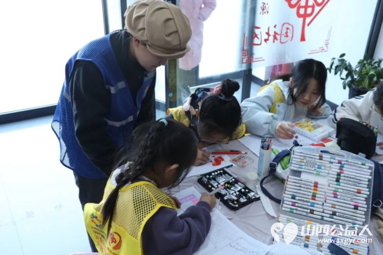 腊八传薪火实践育新人----浑源县青年志愿者协会组织思源社区35名青少年开展传统文化社会实践活动让青少年感知腊八节的文化底蕴 - 第12张 - 山西公益人 腊八传薪火实践育新人----浑源县青年志愿者协会组织思源社区35名青少年开展传统文化社会实践活动让青少年感知腊八节的文化底蕴 - 第12张