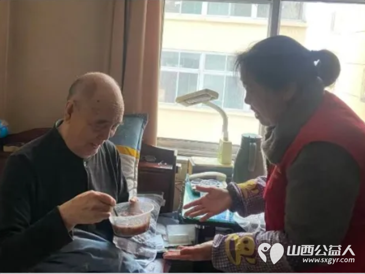 一碗腊八粥温暖一座城 阳泉市义工联合会第十三届“浓情腊八爱心粥”公益活动一碗碗饱含深情的腊八粥送到了独居老人环卫工人户外工作者及路人手中 - 第56张 - 山西公益人 一碗腊八粥温暖一座城 阳泉市义工联合会第十三届“浓情腊八爱心粥”公益活动一碗碗饱含深情的腊八粥送到了独居老人环卫工人户外工作者及路人手中 - 第56张