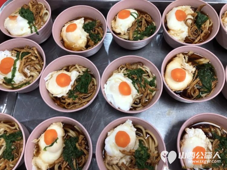 情暖一月寿宴启新----太原市杏花岭区比家美慈爱养护院2026年1月集体生日会让岁月满是甜蜜 - 第3张