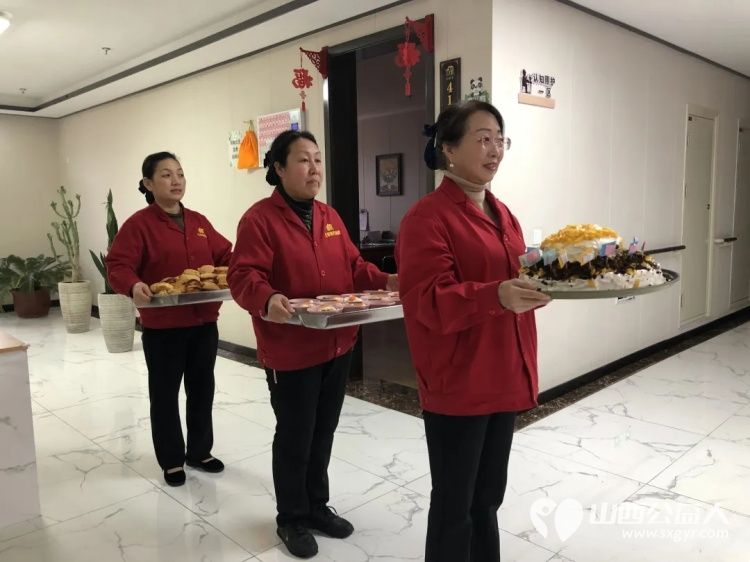 情暖一月寿宴启新----太原市杏花岭区比家美慈爱养护院2026年1月集体生日会让岁月满是甜蜜 - 第4张