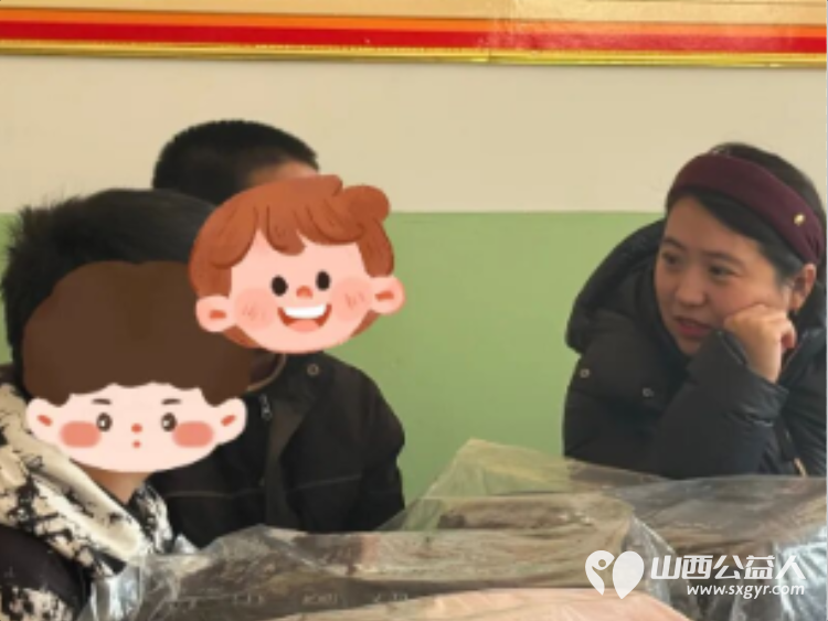 情暖寒假护成长 忻州市妇联机关干部职工及忻愿爱心妈妈代表赴原平开展儿童关爱暨爱心妈妈赋能培训 - 第7张 - 山西公益人 情暖寒假护成长 忻州市妇联机关干部职工及忻愿爱心妈妈代表赴原平开展儿童关爱暨爱心妈妈赋能培训 - 第7张