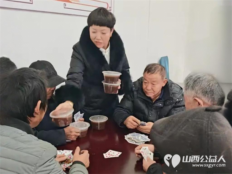 长治雨花斋二部第九届腊八施粥：九年温情暖古城从腊八节前两天开始连续四天将为市民免费赠送3000份腊八粥 - 第8张