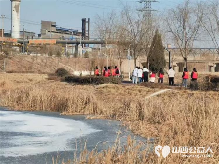 青春志愿行守护母亲河----文水县爱心帮扶志愿者协会文峪河保护维持交通秩序志愿服务活动1月28日第七天纪实 - 第3张