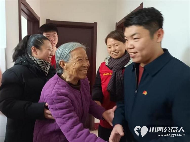 助残暖冬传温情两节慰问暖人心----浑源县民政局、浑源县残联、残志协会联合永安镇步云社区开展助残暖冬两节送温暖志愿服务活动慰问了三户生活困难家庭 - 第3张