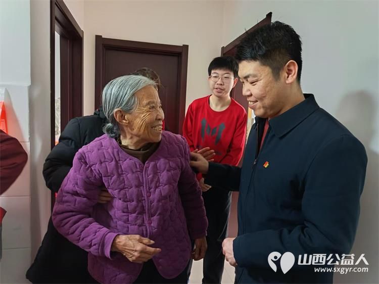 助残暖冬传温情两节慰问暖人心----浑源县民政局、浑源县残联、残志协会联合永安镇步云社区开展助残暖冬两节送温暖志愿服务活动慰问了三户生活困难家庭 - 第5张