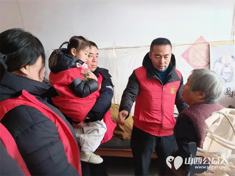 2026年春节寿阳县卡卡公益暖冬行动微光聚暖情系民生寿阳县卡卡公益为朝阳镇南燕竹镇等5个乡镇14户特殊家庭送暖 - 第2张