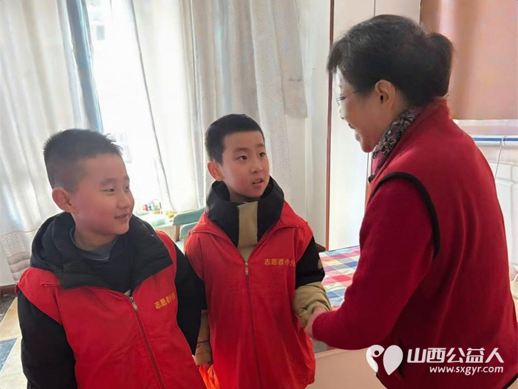 太原市志愿者小分队组织志愿者去享堂养老院看望慰问老人们让老人们感受到了家人般的关怀与温暖也生动诠释了无私奉献的志愿精神 - 第30张