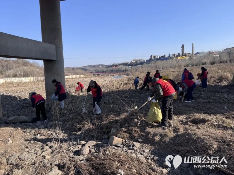 保护母亲河 阳泉市义工联合会2026年2月1日组织21名义工和民间巡河员为爱集结巡河净滩活动在白羊墅湿地公园开展 - 第23张
