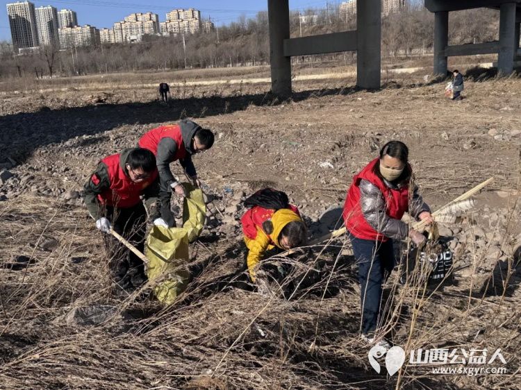 保护母亲河 阳泉市义工联合会2026年2月1日组织21名义工和民间巡河员为爱集结巡河净滩活动在白羊墅湿地公园开展 - 第19张