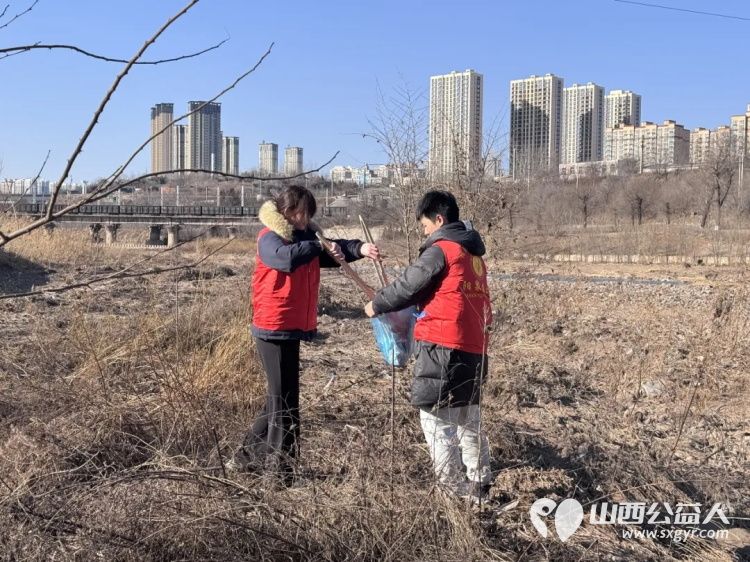 保护母亲河 阳泉市义工联合会2026年2月1日组织21名义工和民间巡河员为爱集结巡河净滩活动在白羊墅湿地公园开展 - 第21张
