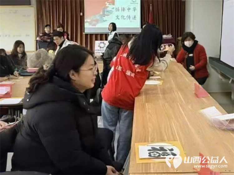 微光履痕 运城市盐湖区志愿者协会全国各个大学的返乡大学生志愿者寒假社会实践感悟让每个需要帮助的人都能感受到身边的温暖与希望 - 第5张